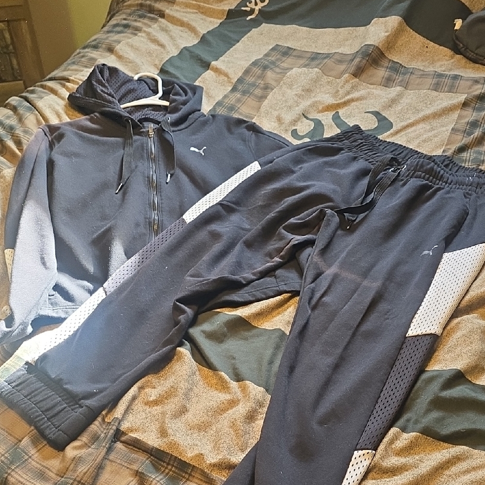 Puma Black Tracksuit with White Mesh Side Panels Worn Once Size Medium